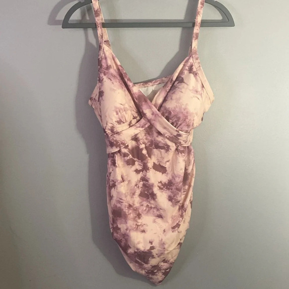 Pink Blush maternity, bathing suit top only - Picture 4 of 9